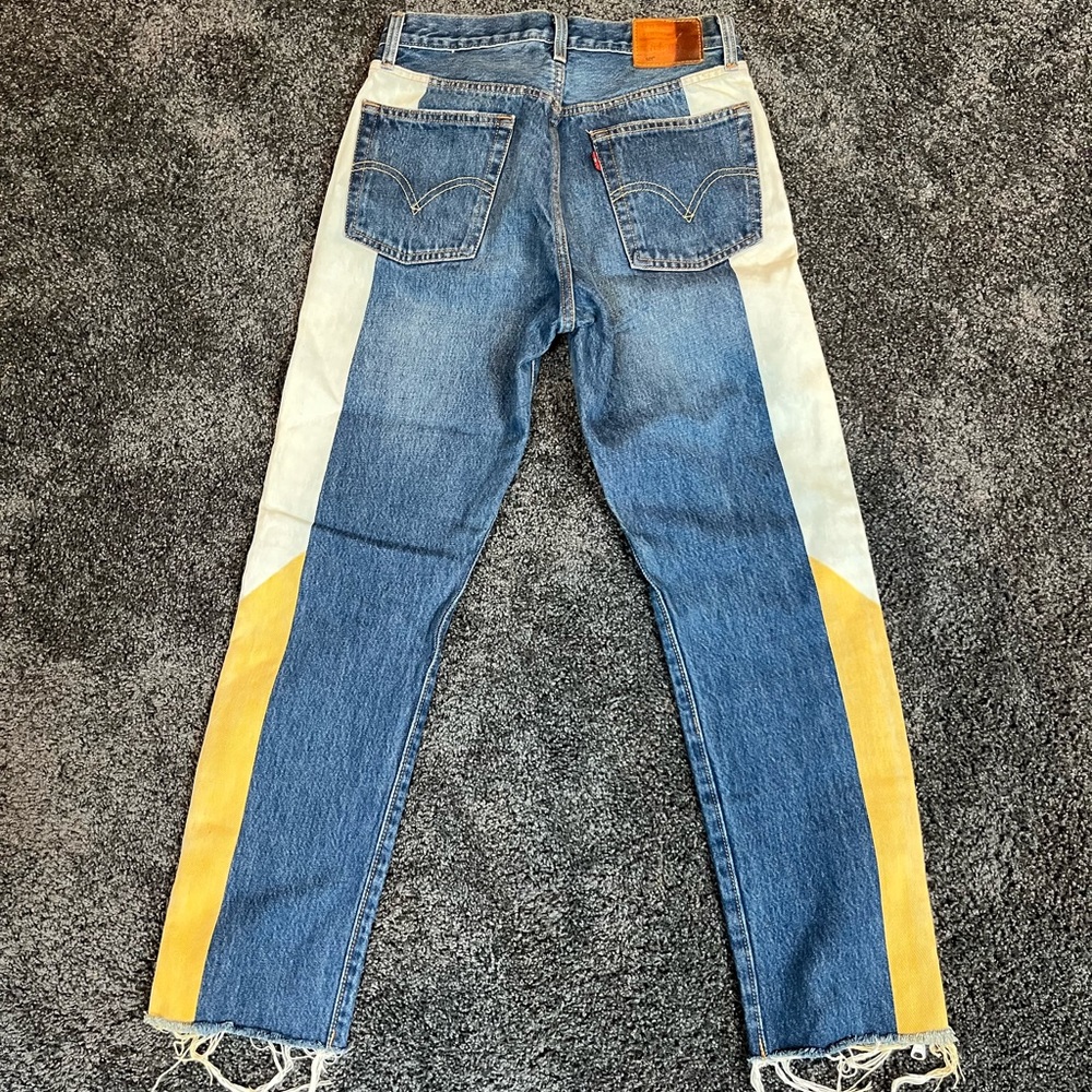 levis colorblock straight leg jeans